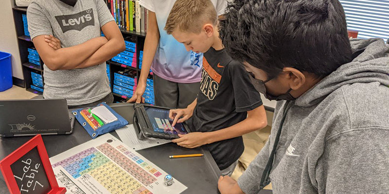 September Ozothings - STEAM lessons and activities in the classroom for students