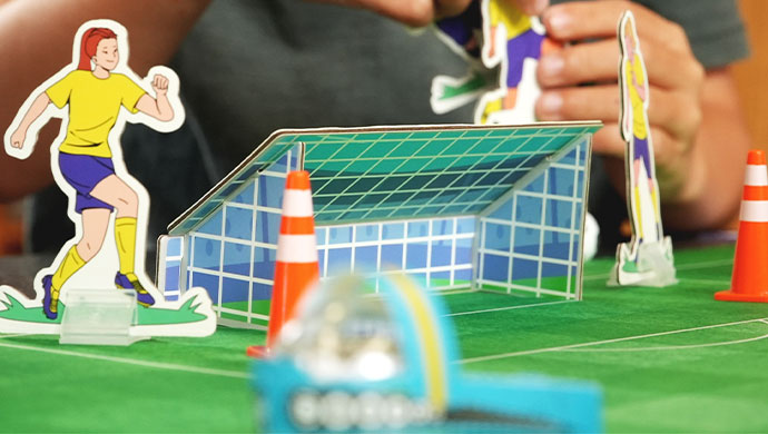 Ozobot-Soccer-challenge-mat-new-web-features2